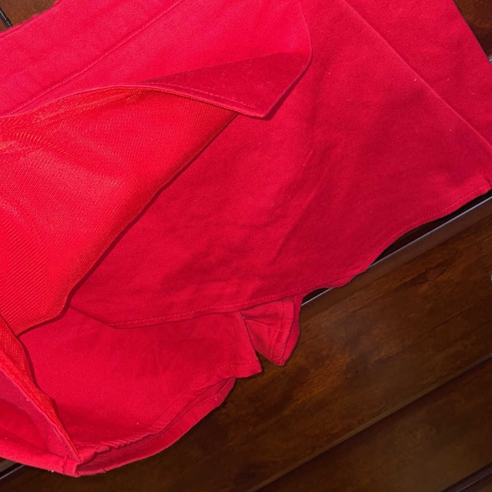 RED ENVELOPE SKORT ❤️ - Picture 3 of 5
